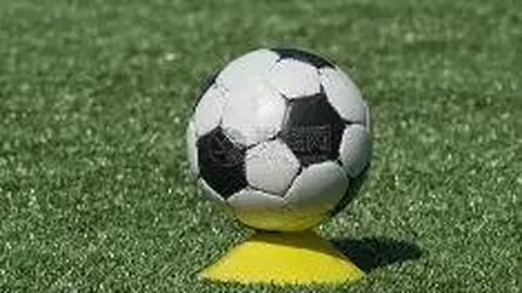 机械革命耀世16 Ultra：搭载酷睿Ultra 7 255HX，8000元内游戏本实力瞩目