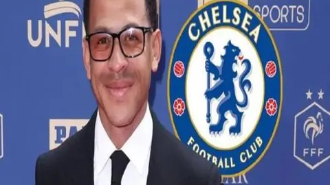 “哈登成就：生涯第30次单节得分突破20+”